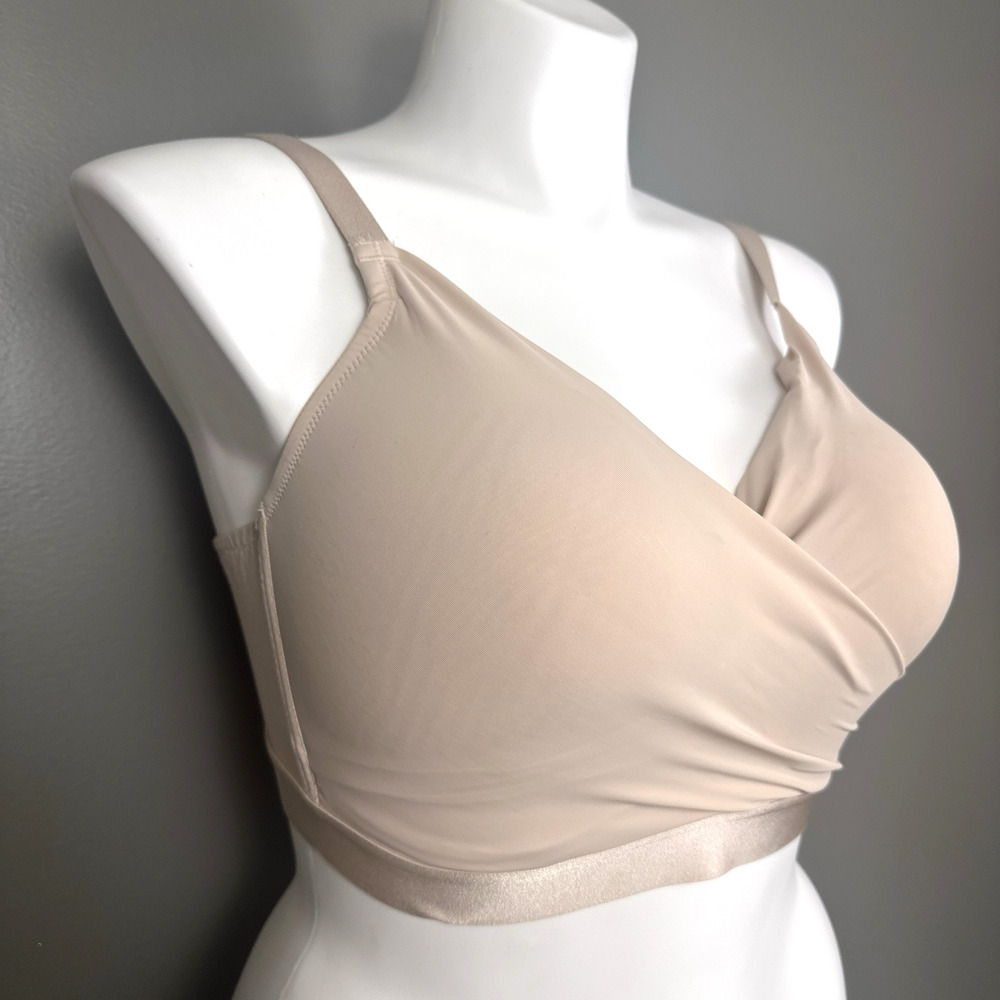 Basic Wireless Lounge Bra Desse Collection Size 4… - image 2